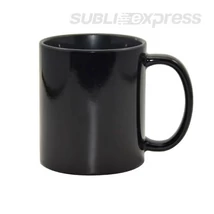 330 ml-es színváltós fekete bögre fekete belsővel